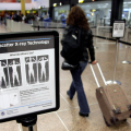 aeropuerto-control-equipaje-maletas