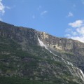 Vinnufossen-cascada-Noruega